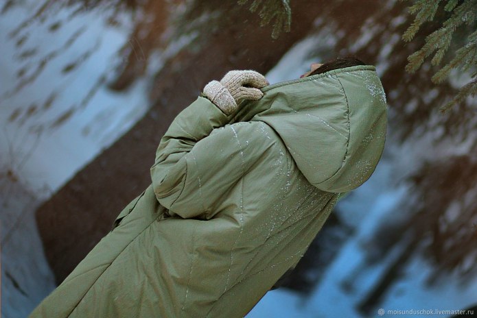 Пуховик Valentino Moncler женский
