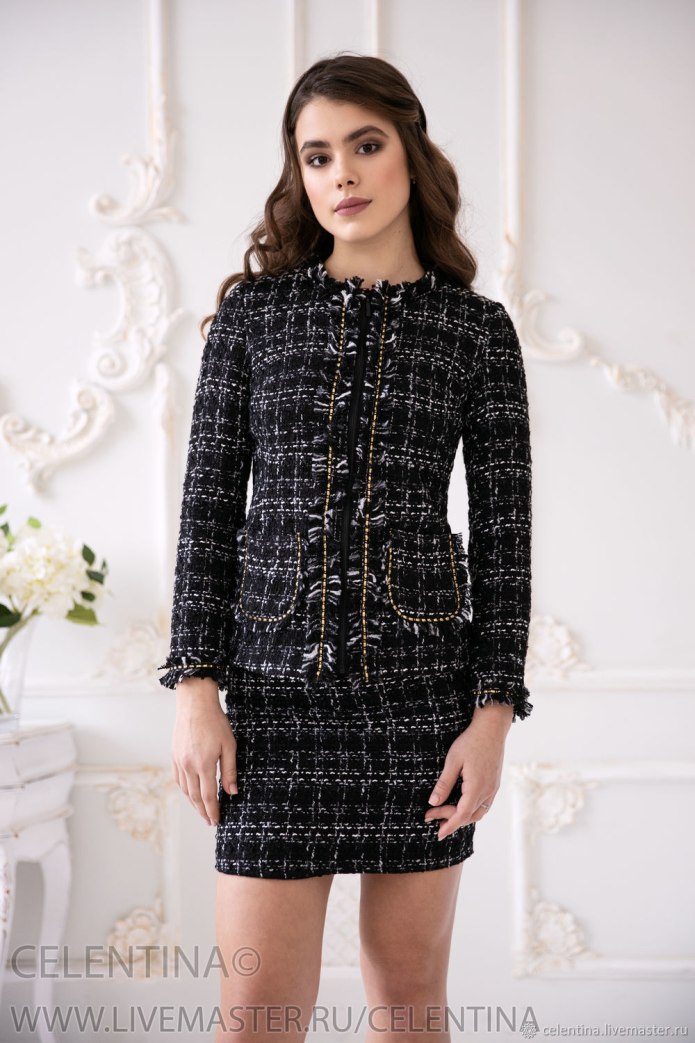 Твидовый костюм Chanel