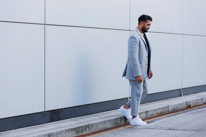 Nike Air Force 1 с классическим костюмом