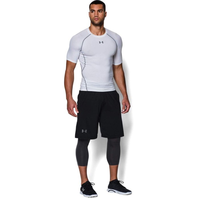 Тайтсы шорты under Armour