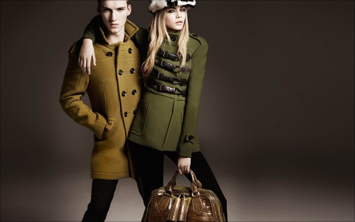 Стиль милитари Burberry 2020