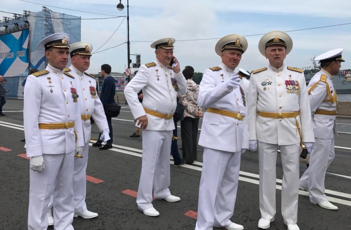 Форма офицеров ВМФ РФ