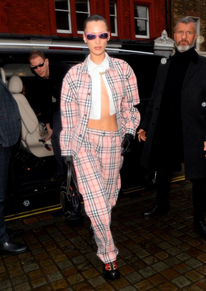 Burberry 2021 осень зима