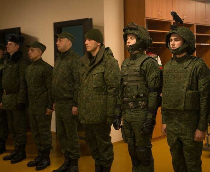 Военная форма одежды парадная