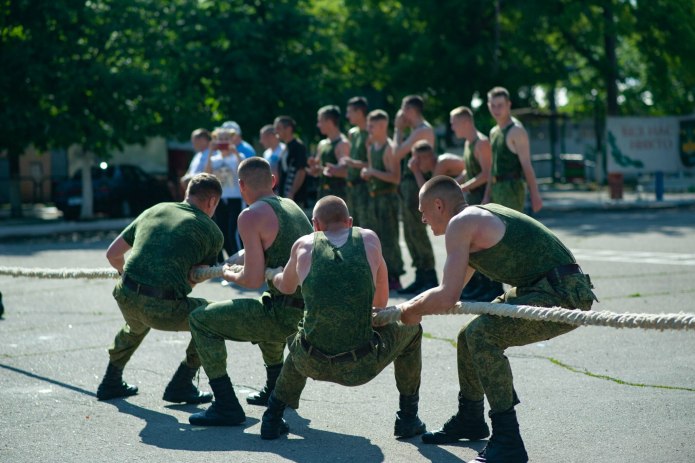 Спортивный костюм рибок армейский