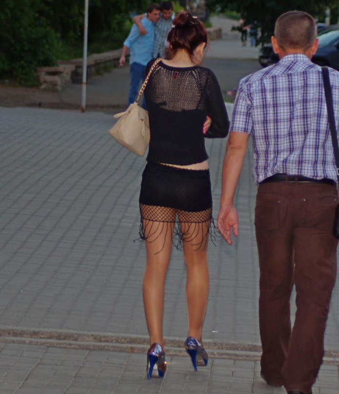 Юбка со шлейфом