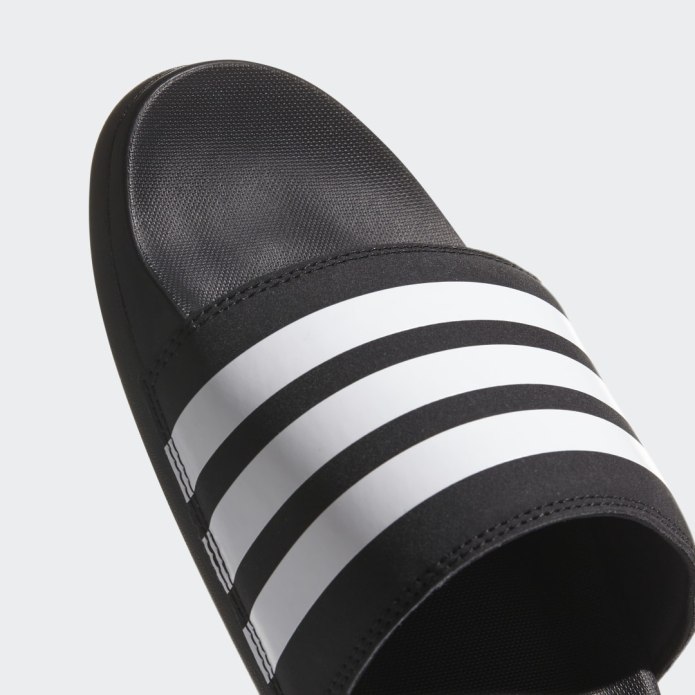 Шлепанцы Adilette Cloudfoam Plus Stripes