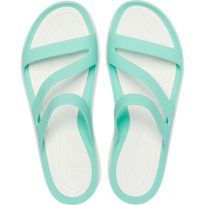 Сандалии Crocs Swiftwater