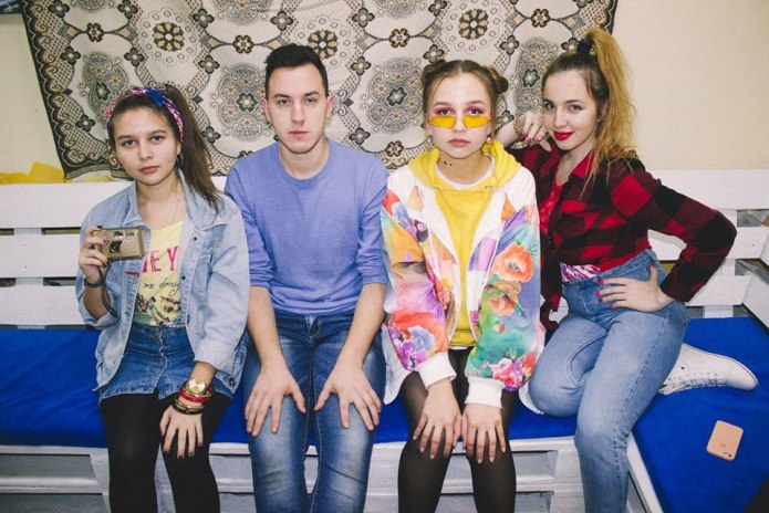 Дети 90-х стиль одежды