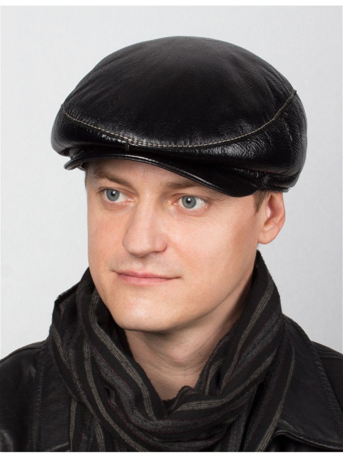 Зимняя бейсболка мужская