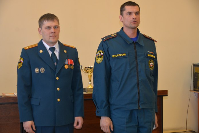 Боевая одежда спасателя