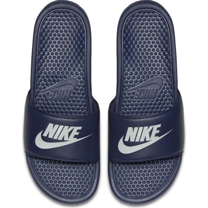 Nike шлепанцы Benassi JDI