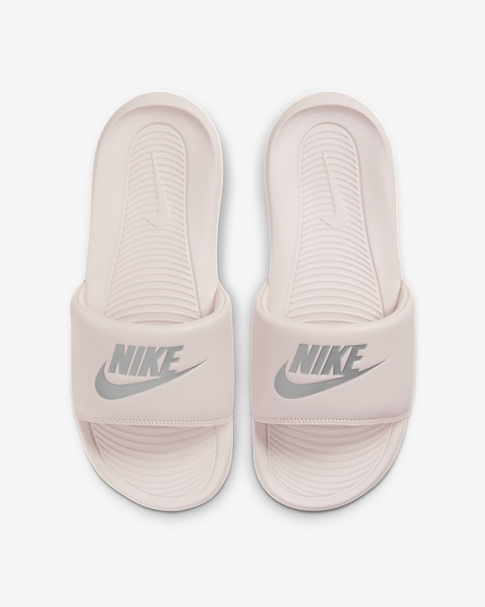 Nike cn9677 600