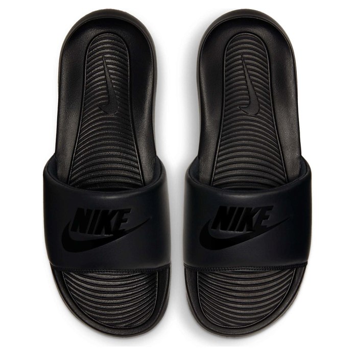 Nike шлепанцы Benassi JDI