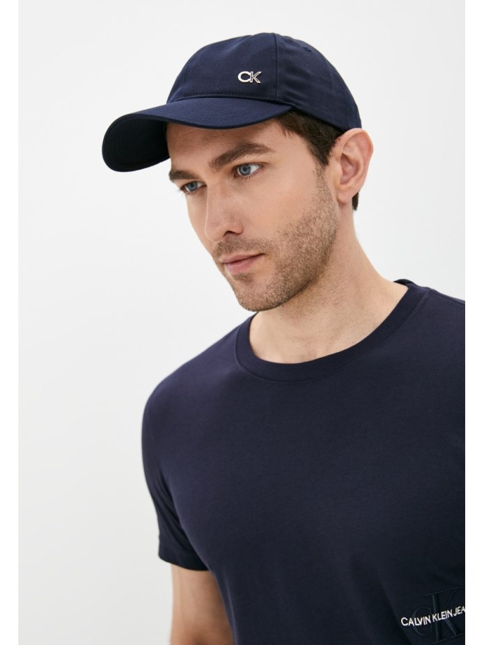 Бейсболка Calvin Klein