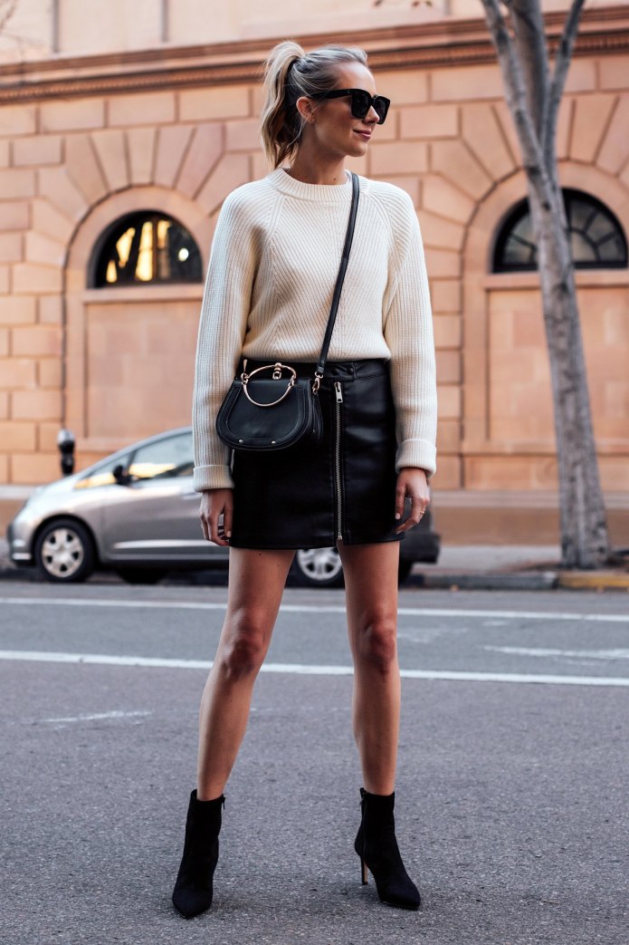 Юбка кожаная трапеция мини Zara