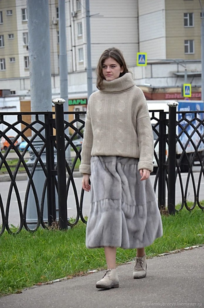 Зимний образ с юбкой