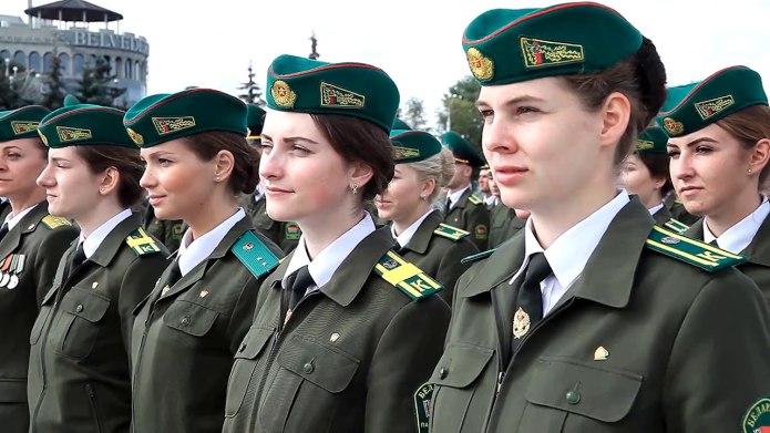 Форма пограничника женская