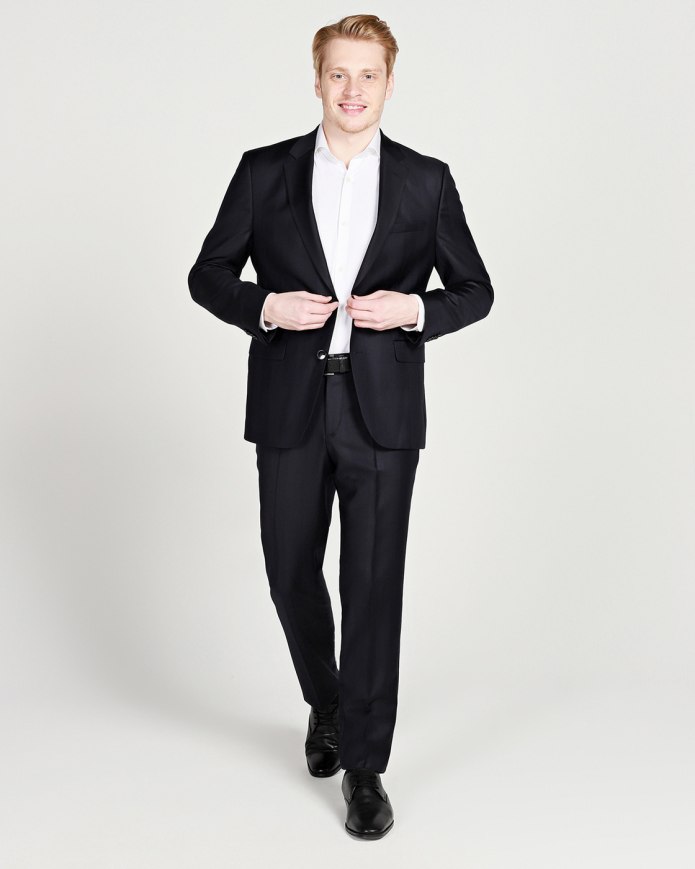 Костюм Hugo Boss мужской классический