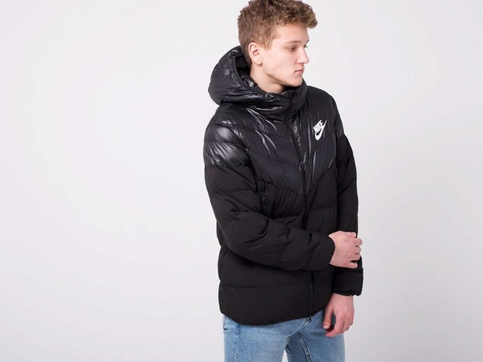 Nike куртка мужчинам 41777596mr