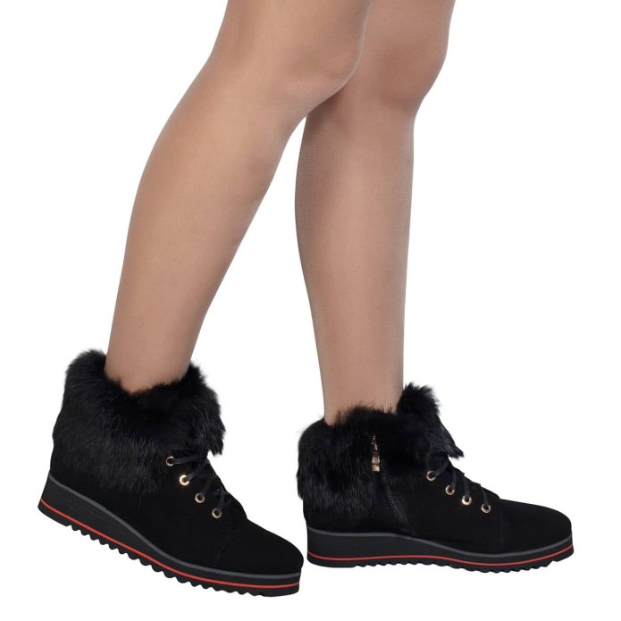 Сапоги Leather Kitten Heel Boots Zara autumn 2020