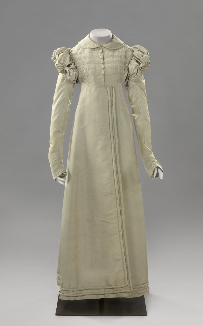 Женская верхняя одежда 19 века