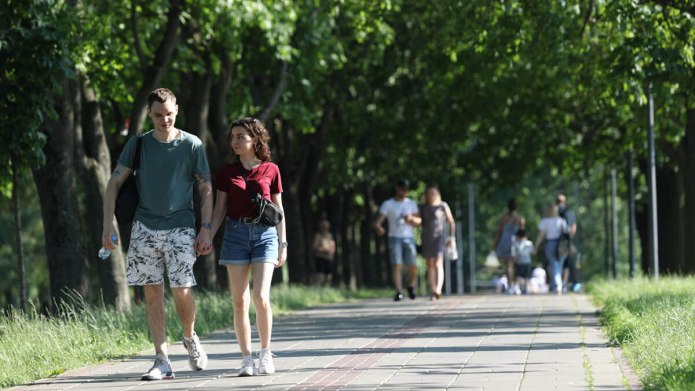 Политическая парк гулять