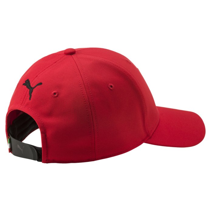 Кепка ESS cap