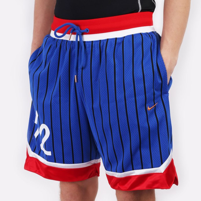 2018164 Nike шорты