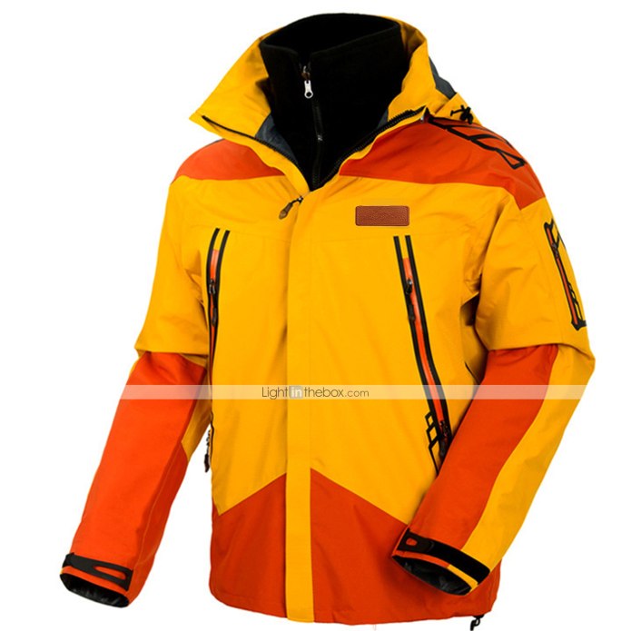 Куртки Salomon Outdoor Sport Wear черно желтая