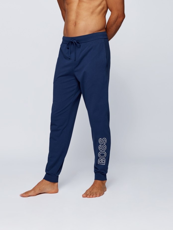 Светлые штаны босс