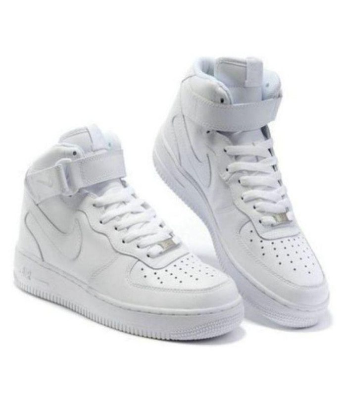 Nike Air Force 1 lv8 Black