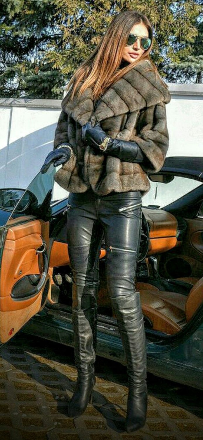 Эксгибиционист в плаще