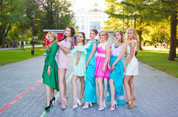 Платье выпускница