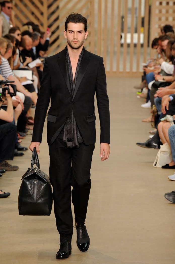 Строгие брюки Louis Vuitton