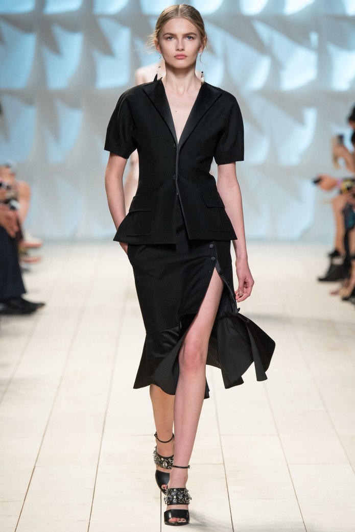 Nina Ricci collection
