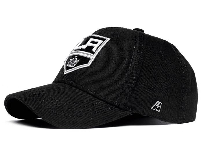 Чёрная кепка New era la