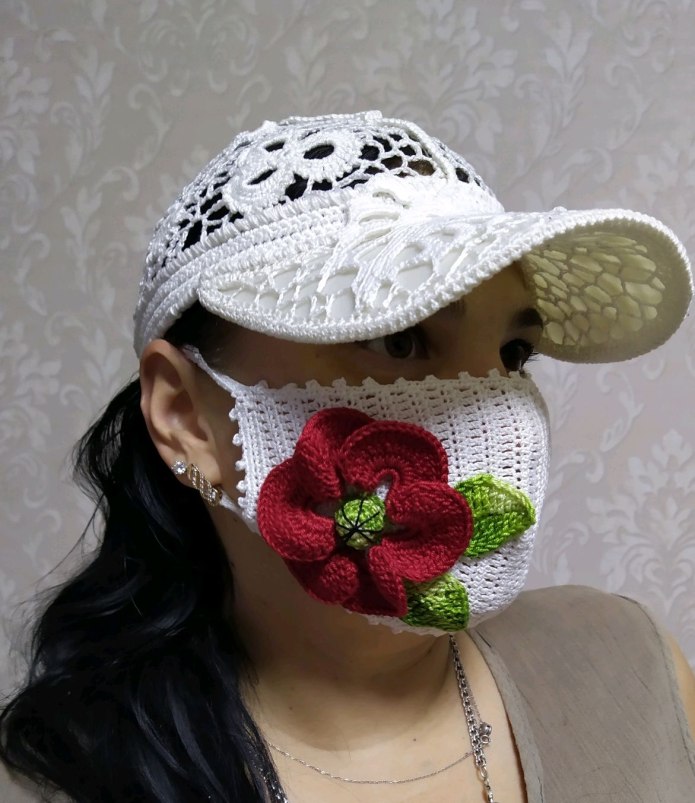 Ажурная кепи
