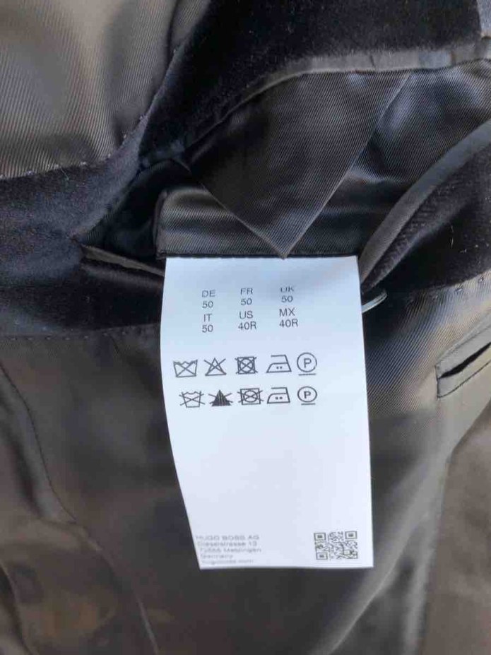 Hugo Boss мужской смокинг