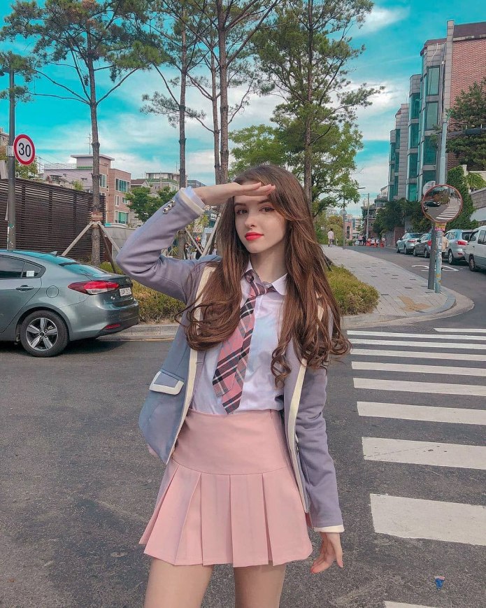 Elina karimova школа