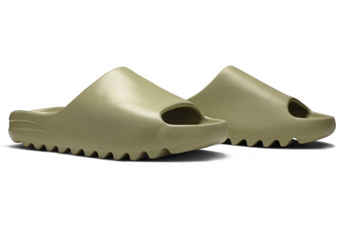 Adidas Yeezy Slide Bone