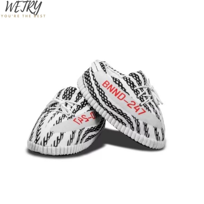 Тапочки Yeezy Boost