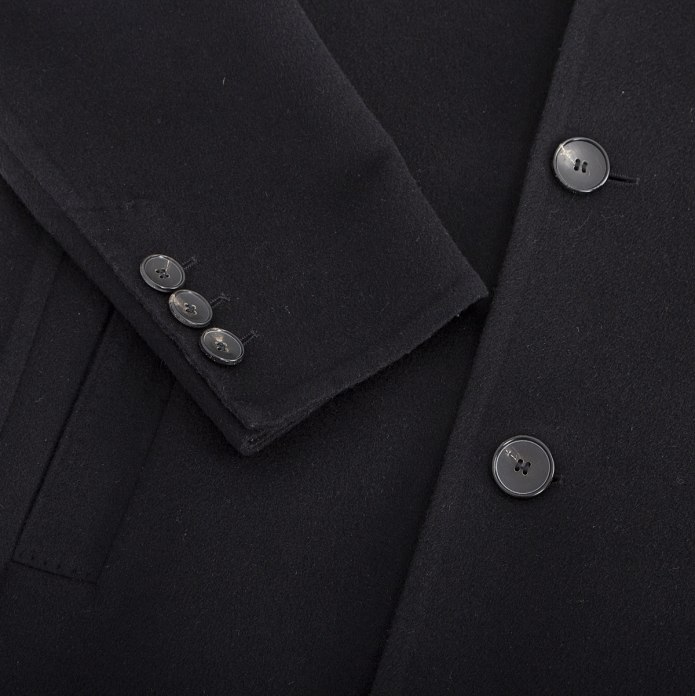 Бежевое пальто Hugo Boss