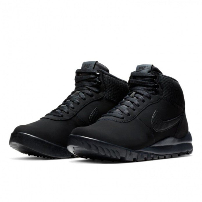 Ботинки зимние Nike Hoodland Suede