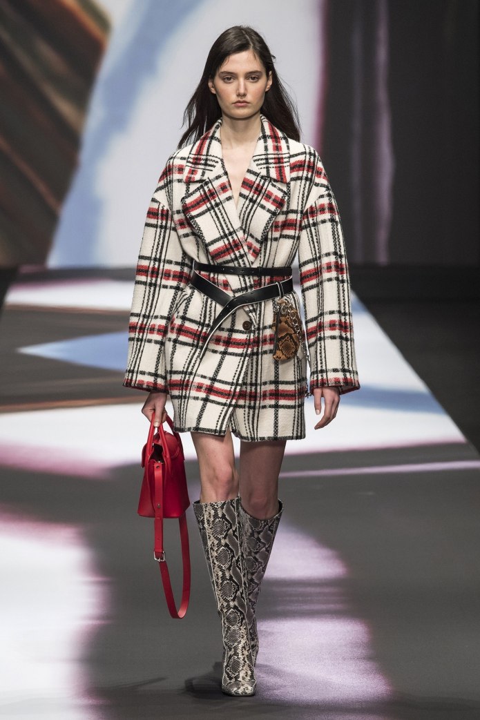 Принт клетка Burberry стритстайл