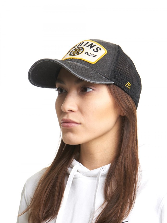 Бейсболка Boston Bruins