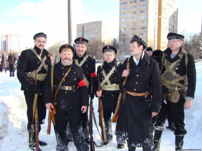 Матрос в бушлате