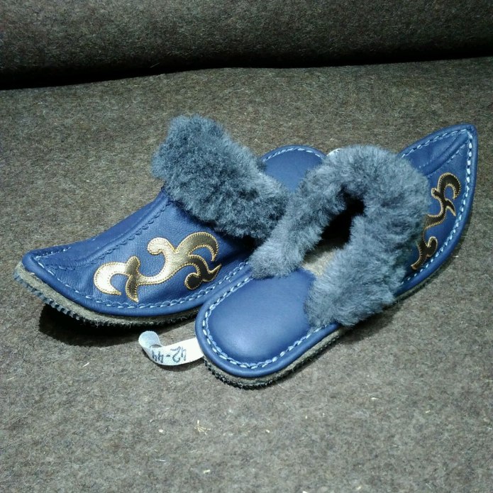Индийские шлепанцы