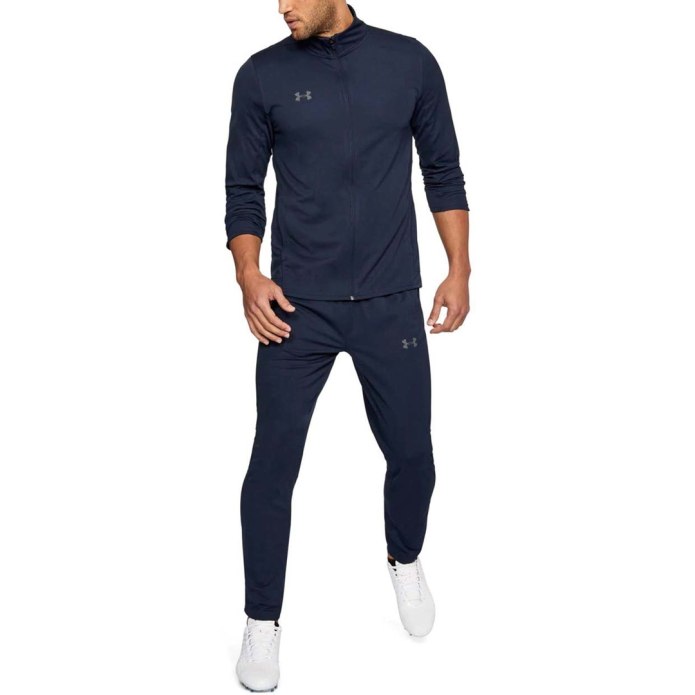 Спортивный костюм under Armour Challenger Knit