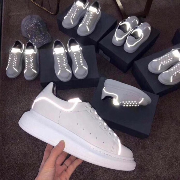Alexander MCQUEEN кроссовки женские 2021